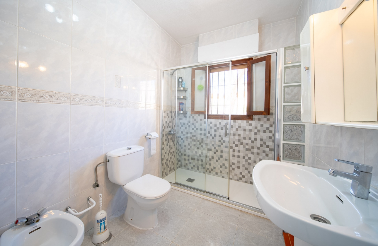 Rynek wtórny - Villa - Orihuela Costa - Las Filipinas