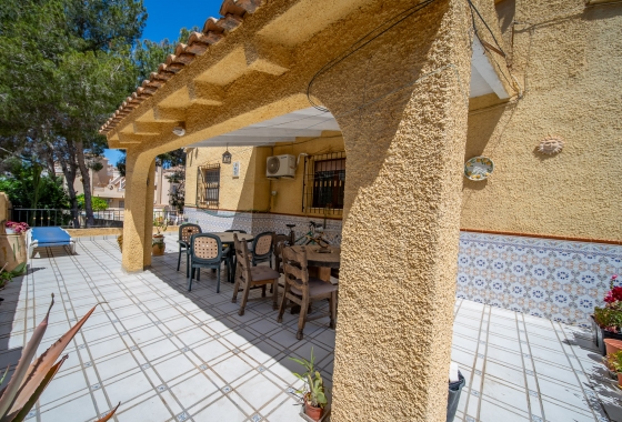 Rynek wtórny - Villa - Orihuela Costa - Las Filipinas