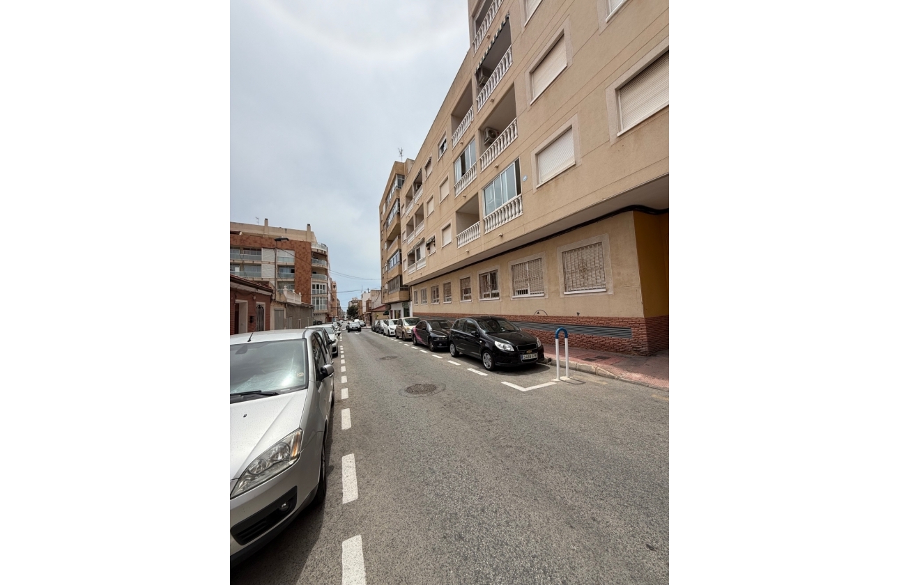 Rynek wtórny - Apartament - Torrevieja - Centro