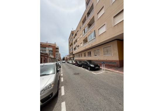 Rynek wtórny - Apartament - Torrevieja - Centro