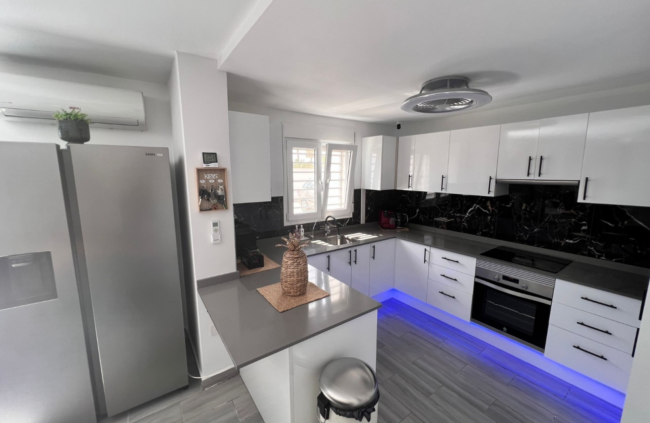 Rynek wtórny - Wiejska posiadłość - Elche - La Marina