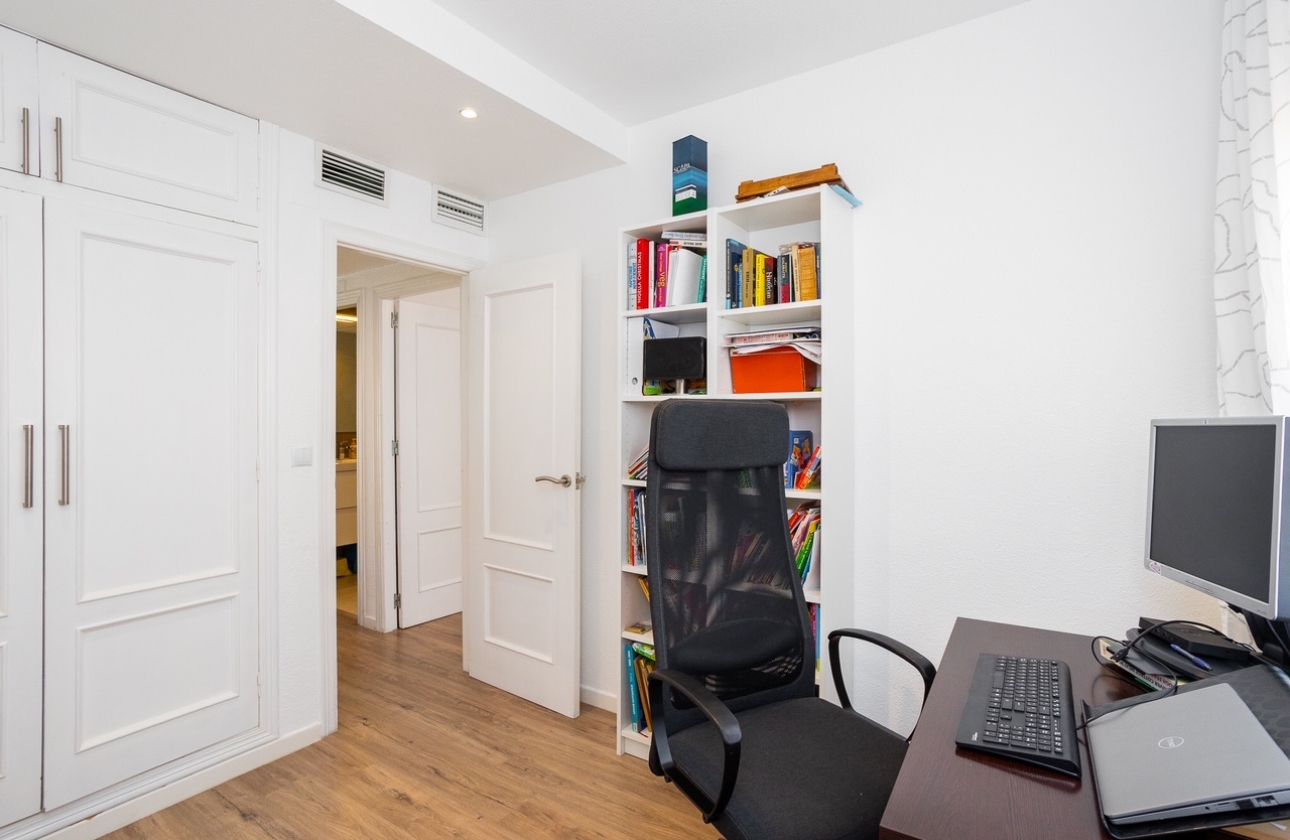 Rynek wtórny - Villa - Orihuela Costa - Cabo Roig