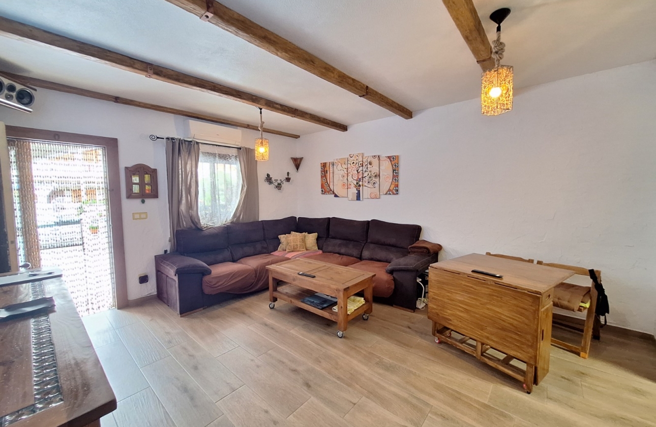 Rynek wtórny - Szeregowiec - Santa Pola