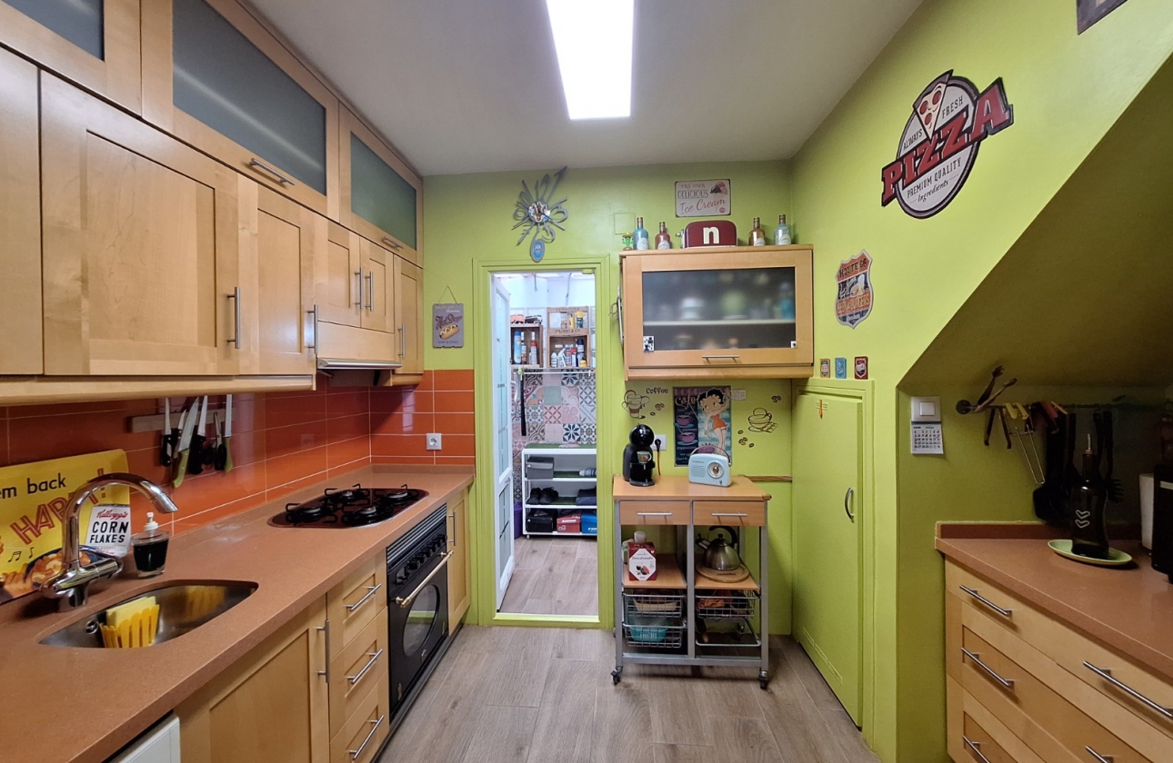 Rynek wtórny - Szeregowiec - Santa Pola