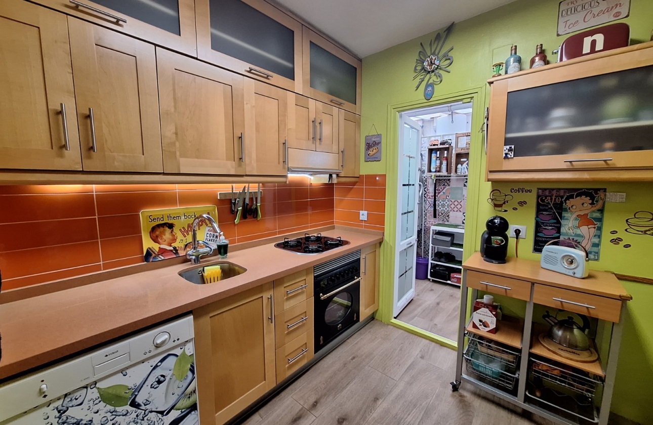 Rynek wtórny - Szeregowiec - Santa Pola