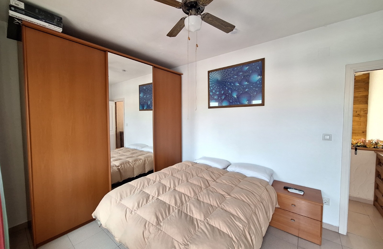 Rynek wtórny - Szeregowiec - Santa Pola