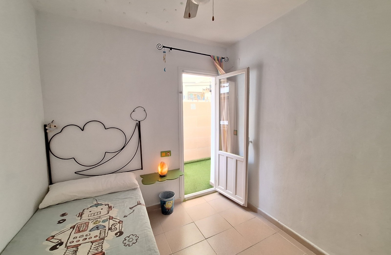 Rynek wtórny - Szeregowiec - Santa Pola