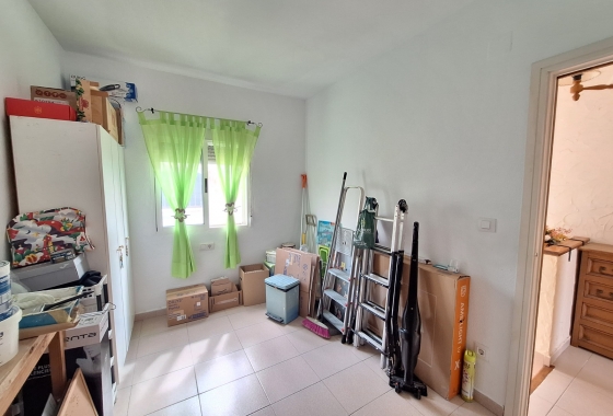 Rynek wtórny - Szeregowiec - Santa Pola