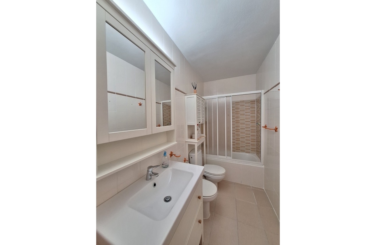 Rynek wtórny - Szeregowiec - Santa Pola