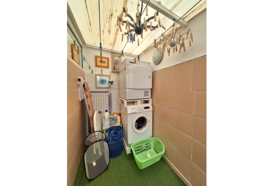 Rynek wtórny - Szeregowiec - Santa Pola