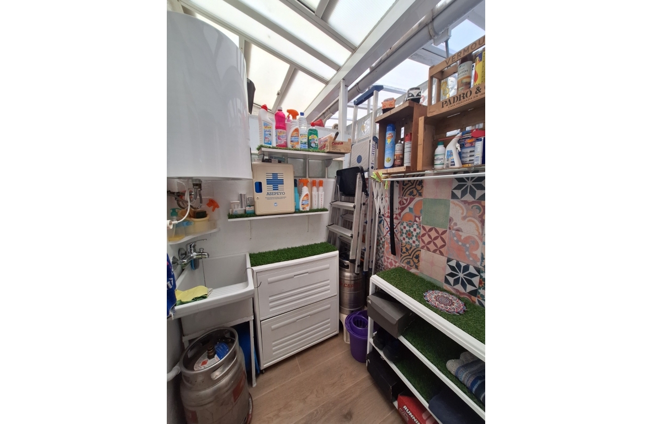 Rynek wtórny - Szeregowiec - Santa Pola