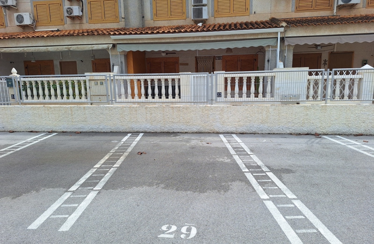 Rynek wtórny - Szeregowiec - Santa Pola