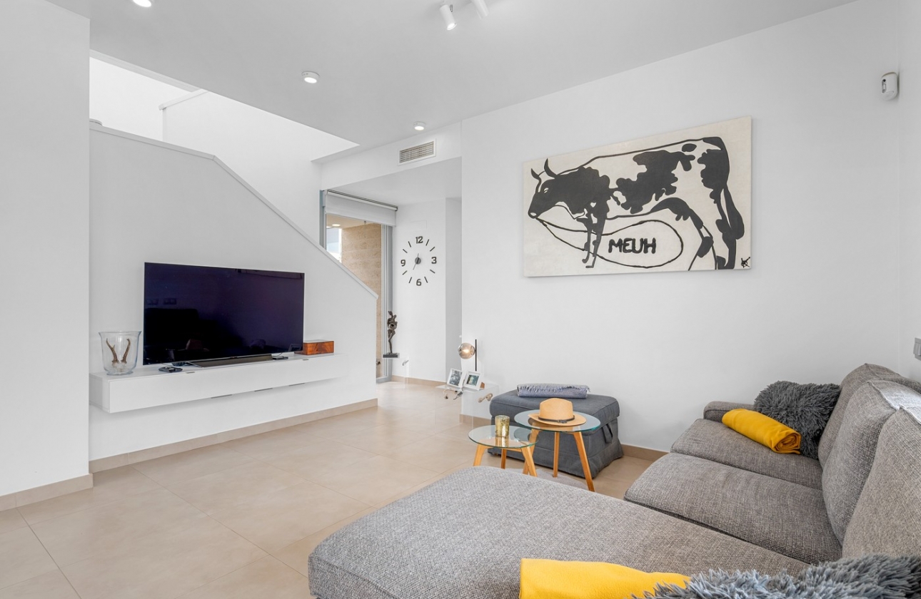 Rynek wtórny - Villa - Orihuela Costa - Vistabella Golf