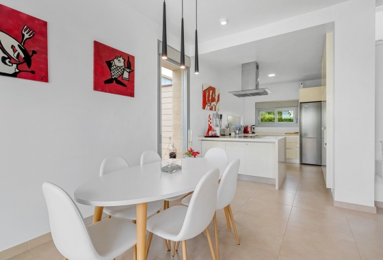 Rynek wtórny - Villa - Orihuela Costa - Vistabella Golf