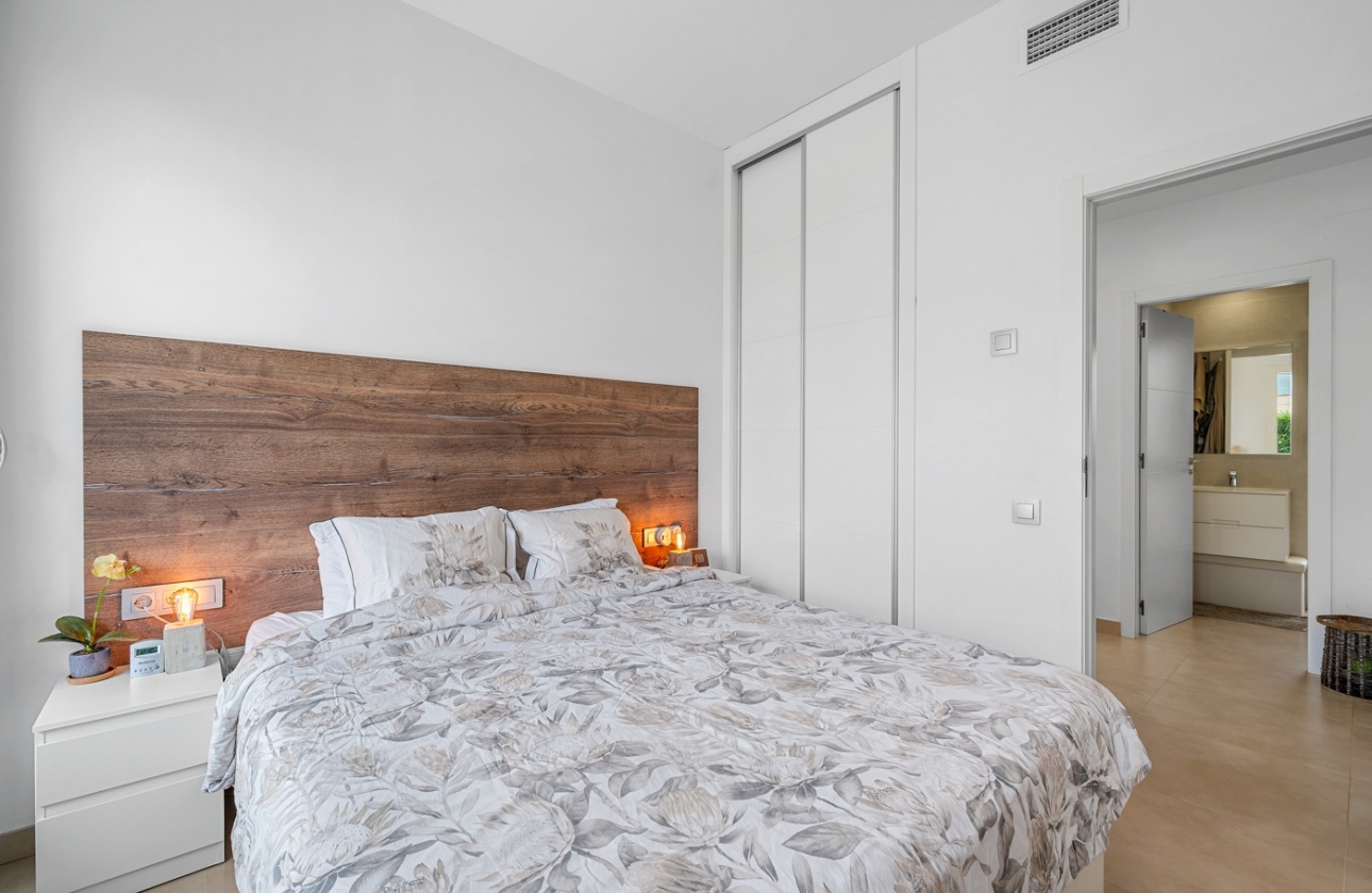 Rynek wtórny - Villa - Orihuela Costa - Vistabella Golf