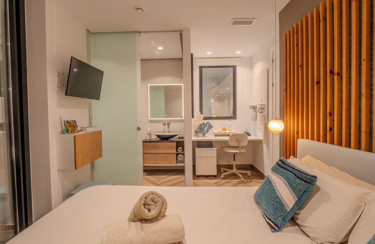 Reventa - Villa - Orihuela Costa - Las Colinas Golf