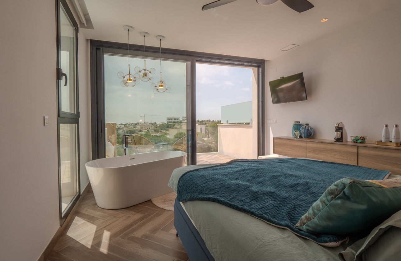 Reventa - Villa - Orihuela Costa - Las Colinas Golf