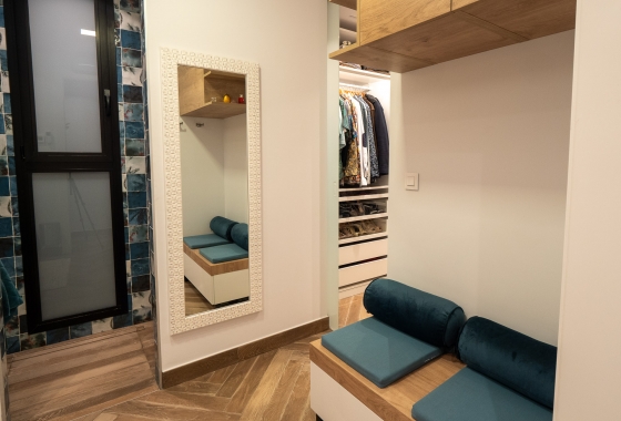 Reventa - Villa - Orihuela Costa - Las Colinas Golf