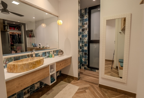 Reventa - Villa - Orihuela Costa - Las Colinas Golf