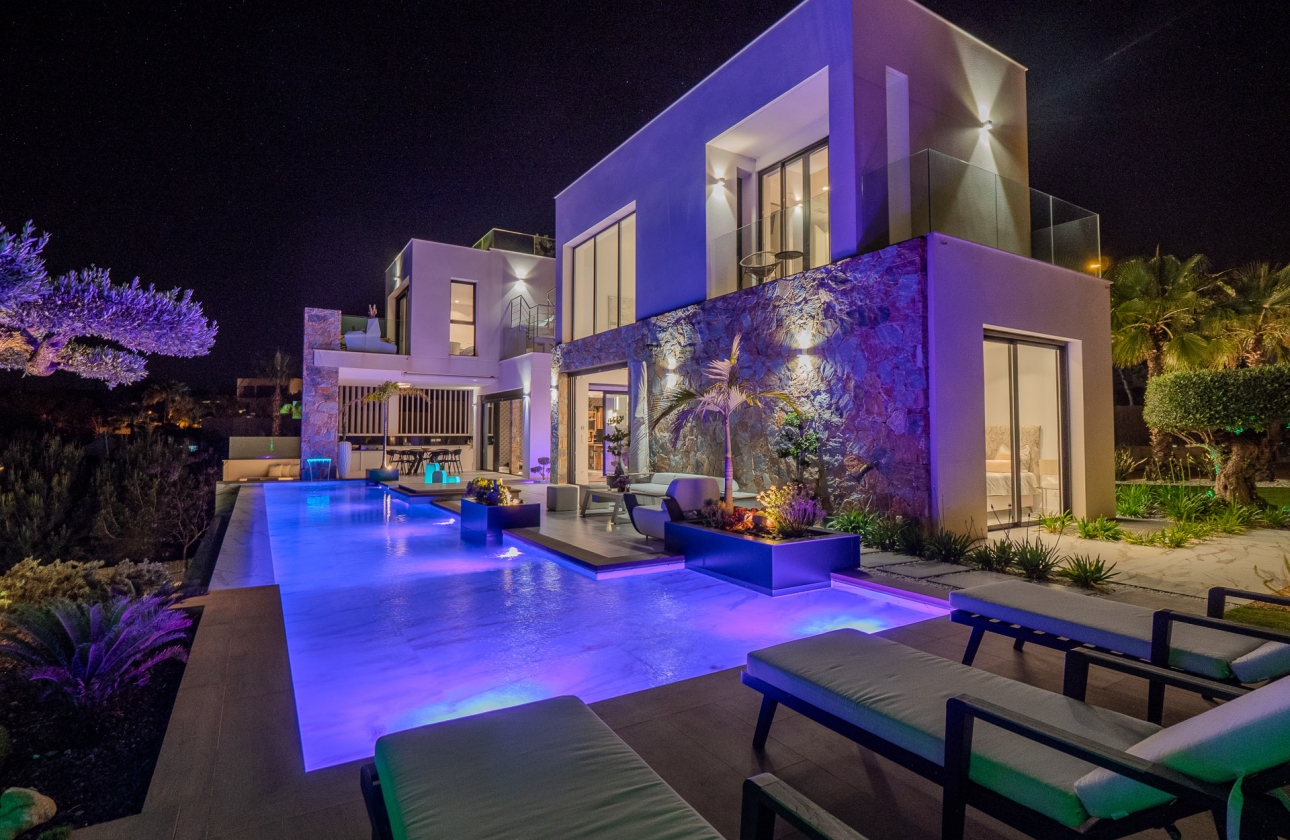 Reventa - Villa - Orihuela Costa - Las Colinas Golf