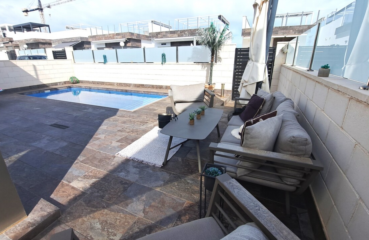 Rynek wtórny - Villa - Pau 26 - Villamartín