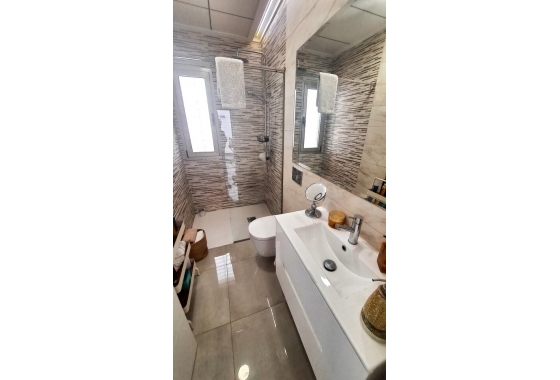 Rynek wtórny - Villa - Pau 26 - Villamartín