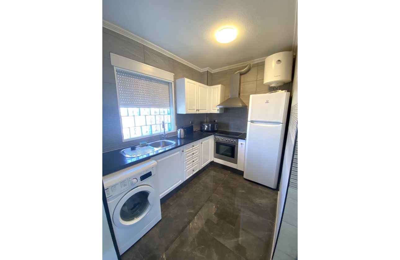 Resale - Villa - Orihuela Costa