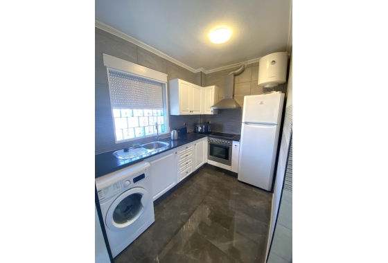 Resale - Villa - Orihuela Costa