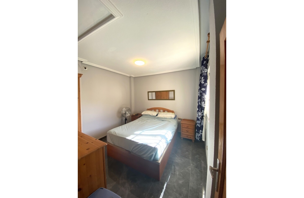 Resale - Villa - Orihuela Costa