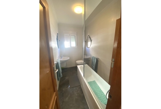 Resale - Villa - Orihuela Costa