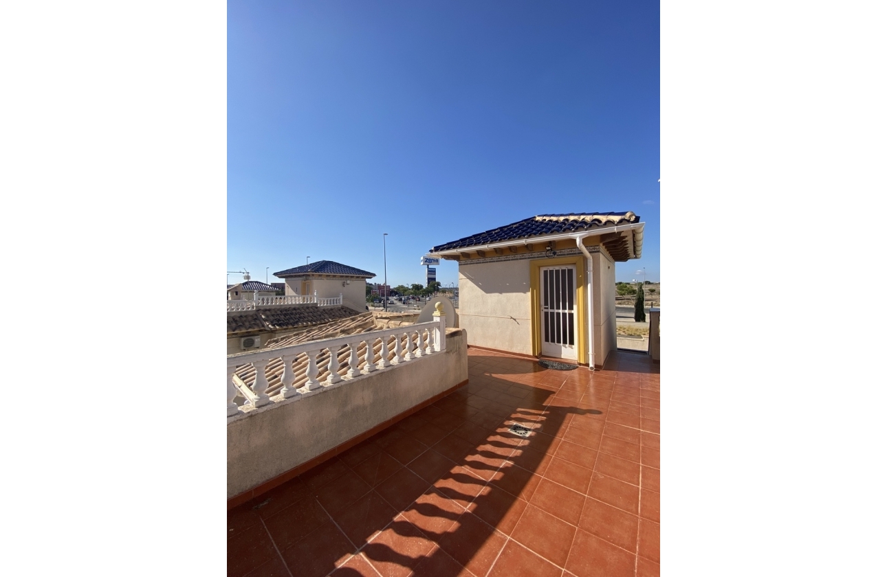 Resale - Villa - Orihuela Costa