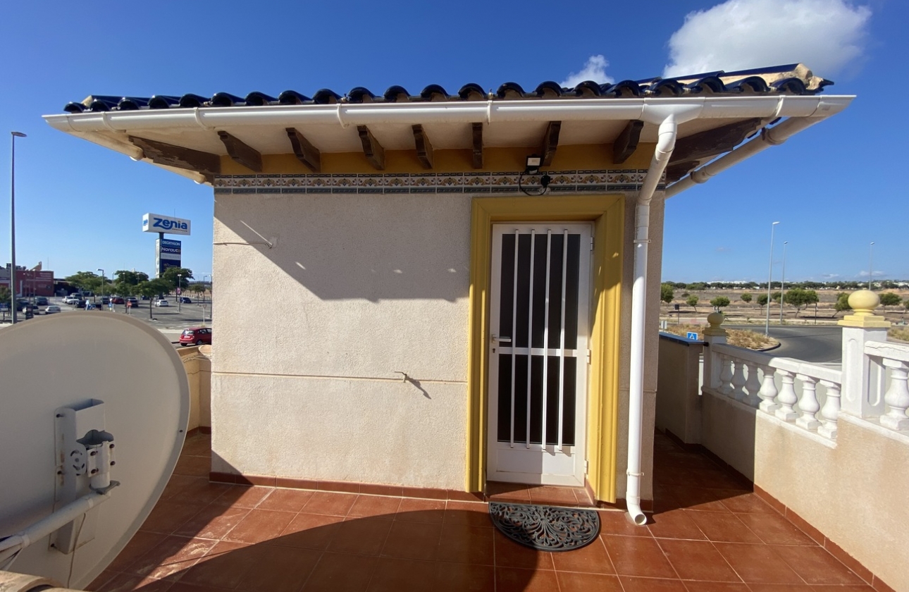 Resale - Villa - Orihuela Costa