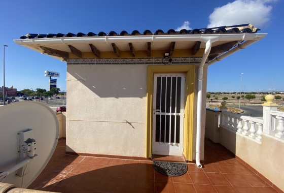 Resale - Villa - Orihuela Costa