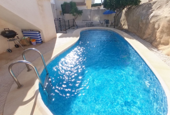 Resale - Villa - Orihuela Costa