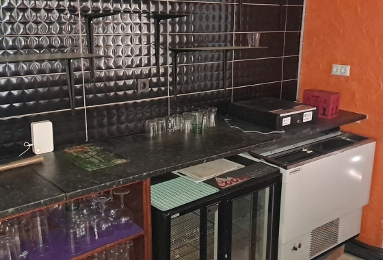 Rynek wtórny - Nieruchomość komercyjna - Orihuela Costa - Inland