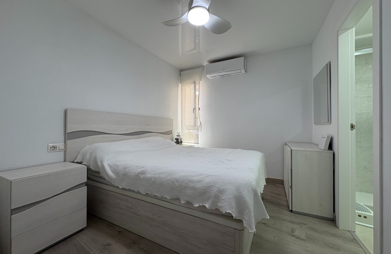 Rynek wtórny - Apartament - Torrevieja - Centro