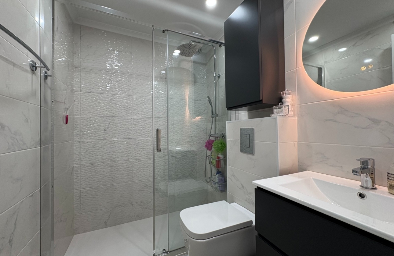 Rynek wtórny - Apartament - Torrevieja - Centro