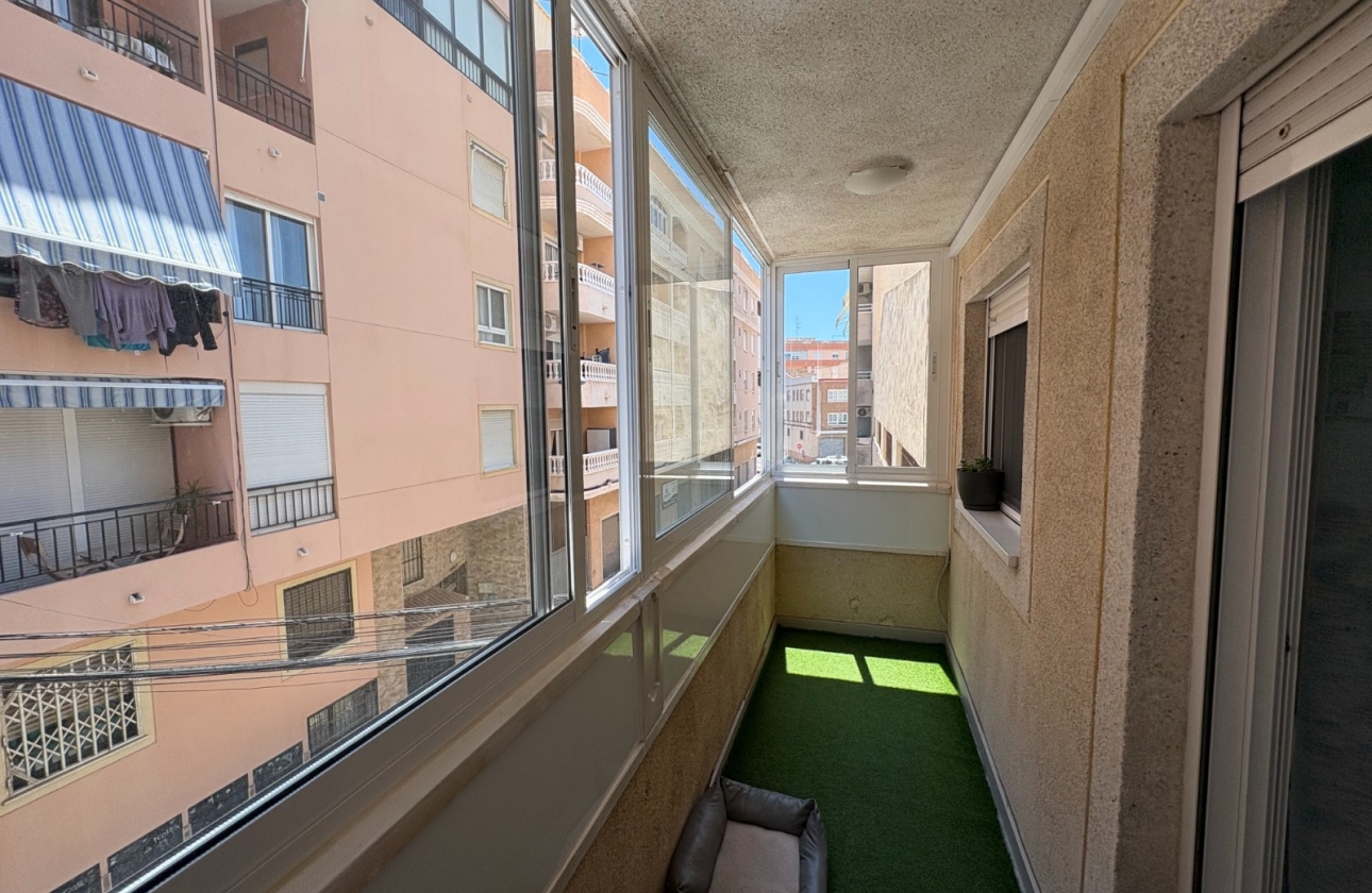 Rynek wtórny - Apartament - Torrevieja - Centro