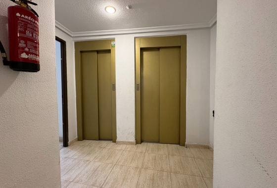 Rynek wtórny - Apartament - Torrevieja - Centro