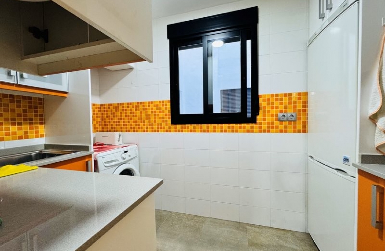 Rynek wtórny - Apartament - Torrevieja - La Mata