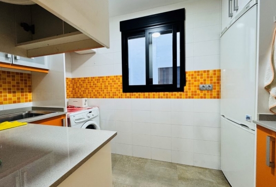 Rynek wtórny - Apartament - Torrevieja - La Mata