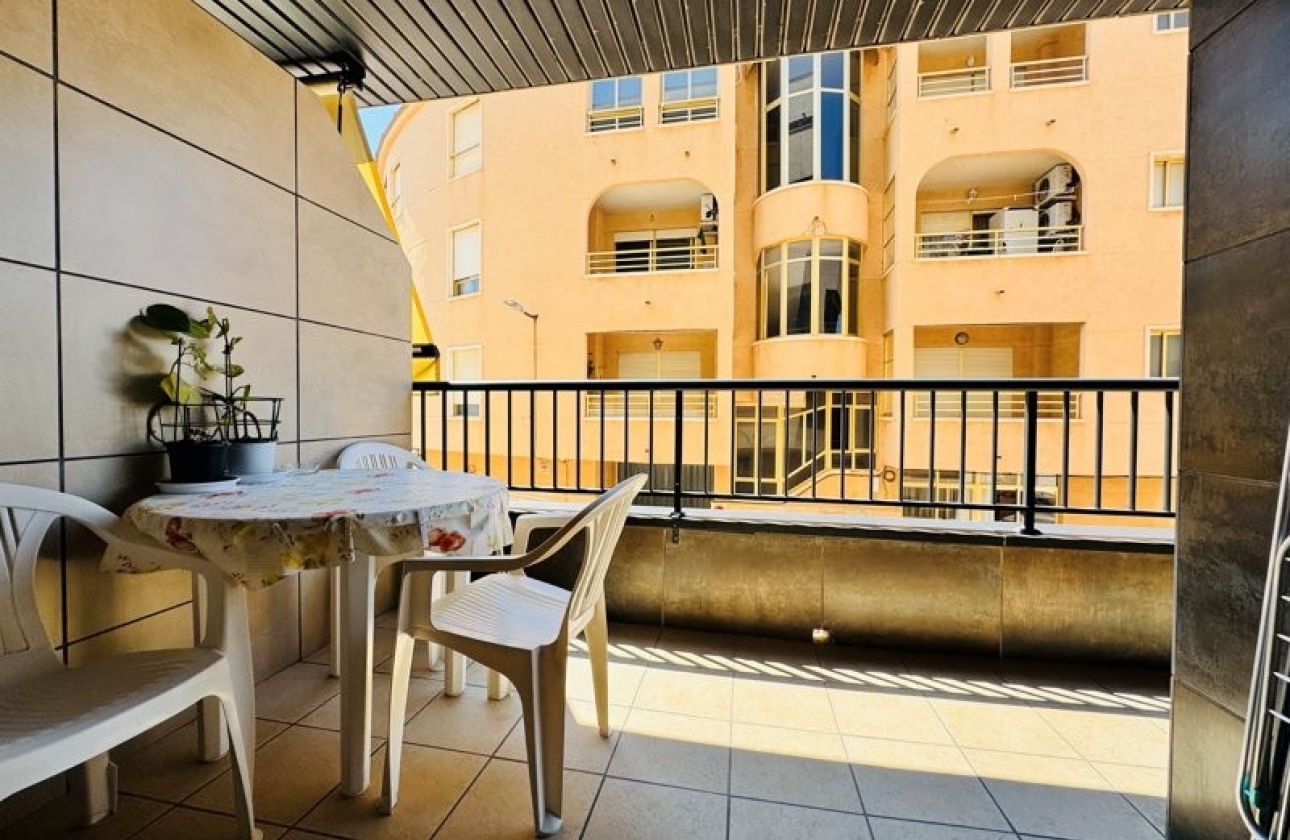 Rynek wtórny - Apartament - Torrevieja - La Mata