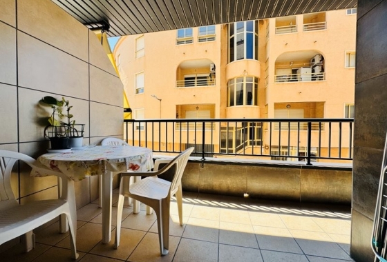 Rynek wtórny - Apartament - Torrevieja - La Mata