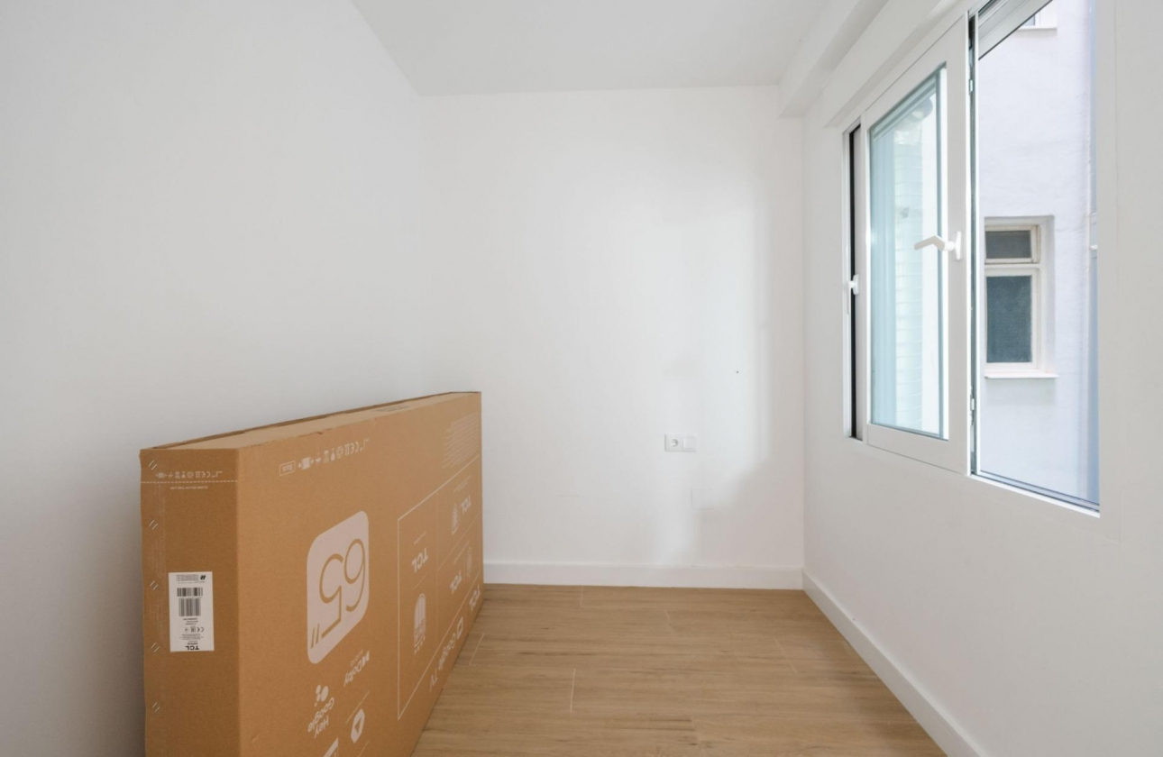 Rynek wtórny - Apartament - Torrevieja - Playa del Cura