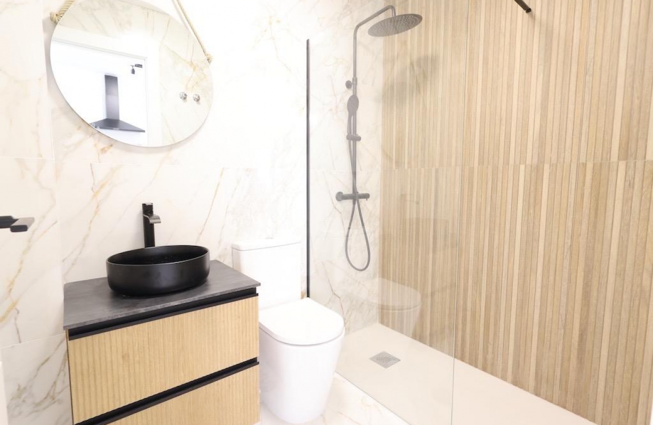 Rynek wtórny - Szeregowiec - Torrevieja - San Luis