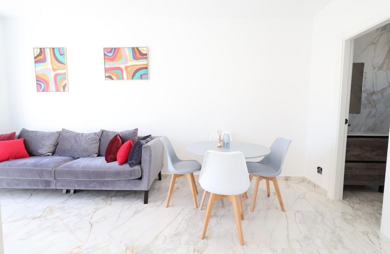 Rynek wtórny - Szeregowiec - Torrevieja - San Luis