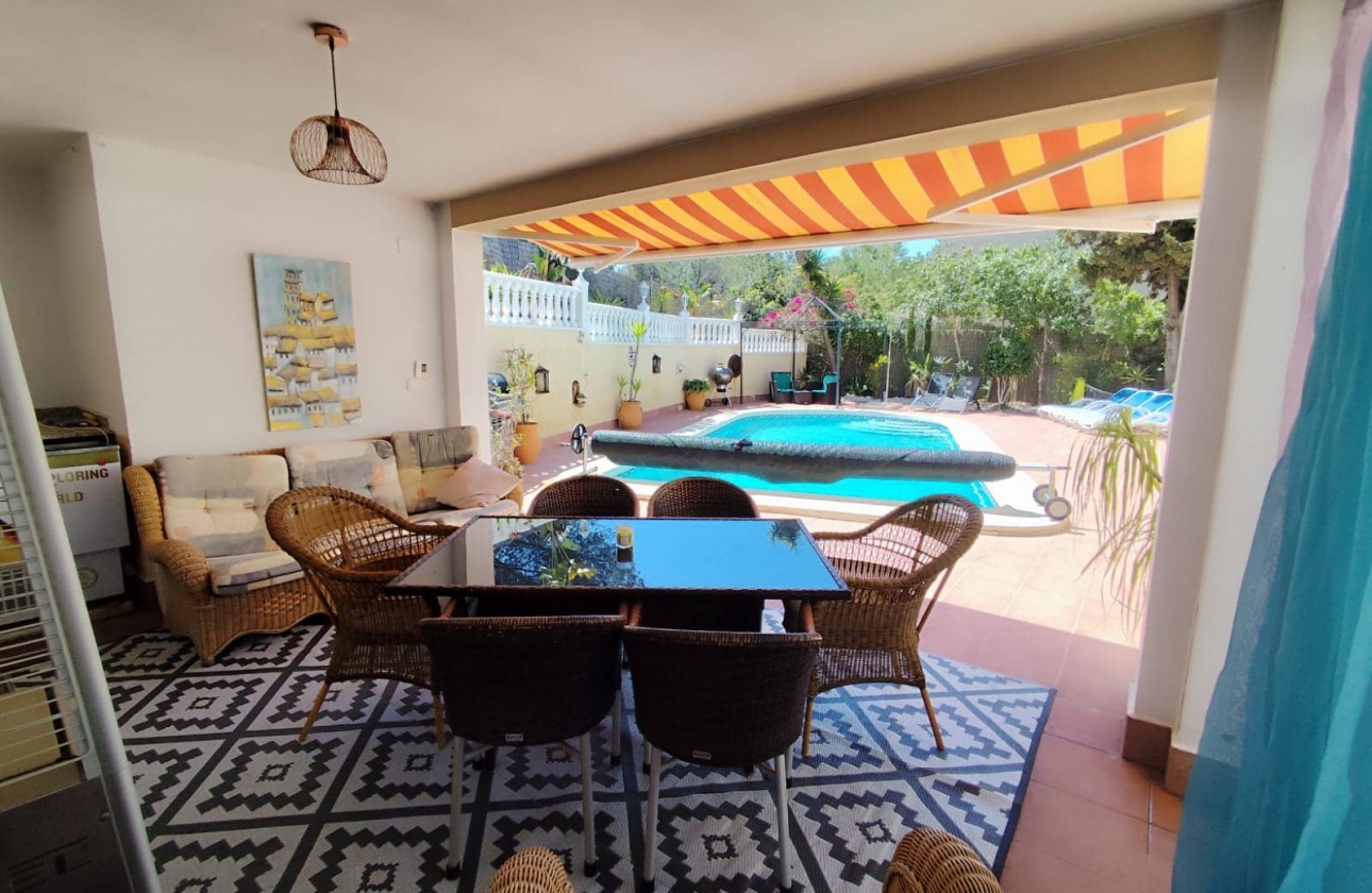 Reventa - Villa - San Miguel de Salinas