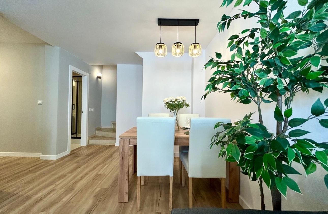 Rynek wtórny - Szeregowiec - Orihuela - Urbanización Perla del Mar