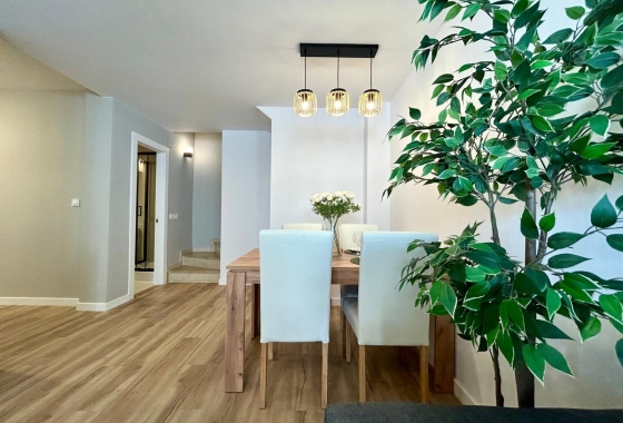 Rynek wtórny - Szeregowiec - Orihuela - Urbanización Perla del Mar