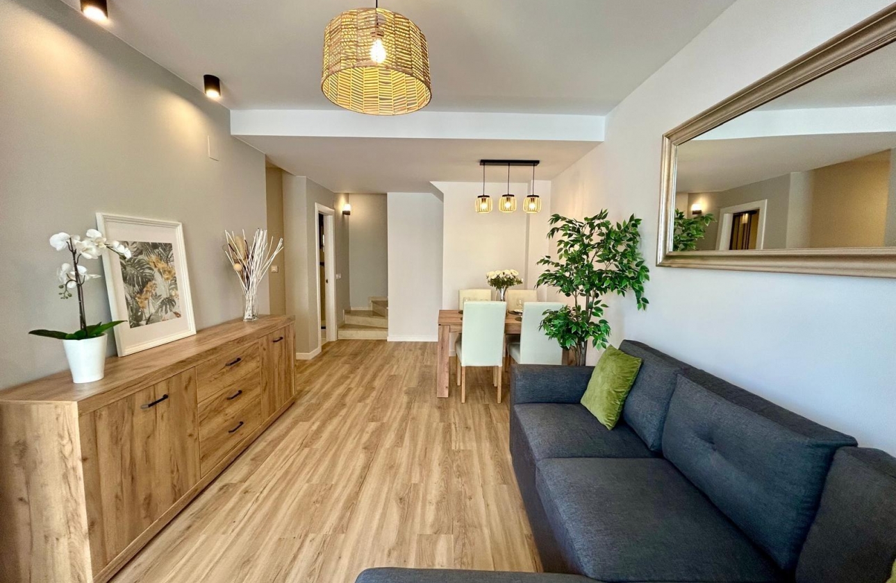 Rynek wtórny - Szeregowiec - Orihuela - Urbanización Perla del Mar